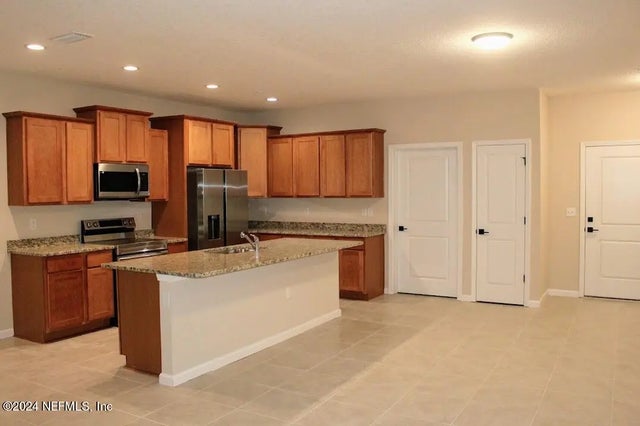 4150 Quiet Creek Loop 133, Middleburg