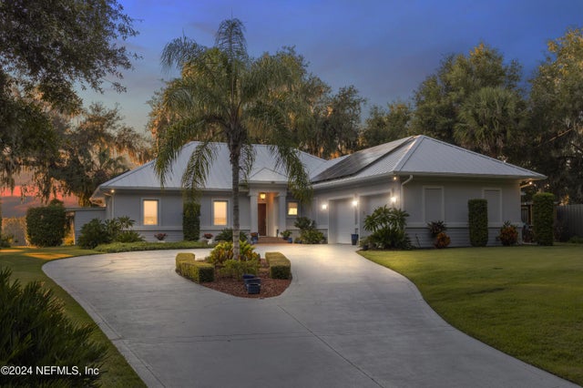 325 E Buffalo Bluff Road, Satsuma