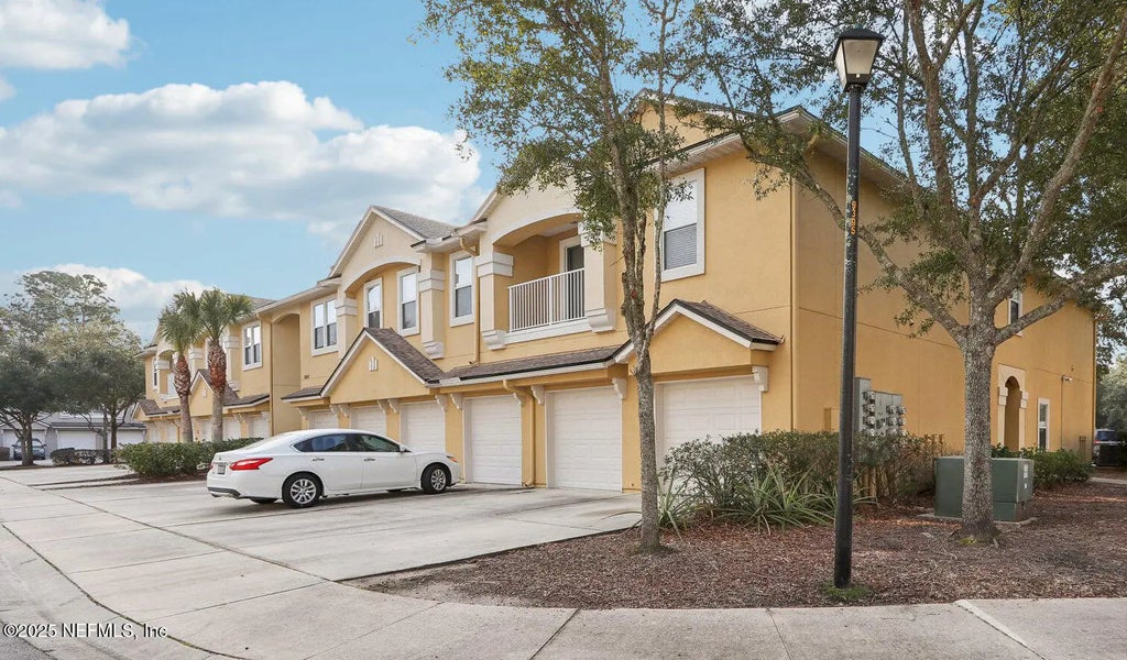 4240 Migration Drive 2, Jacksonville
