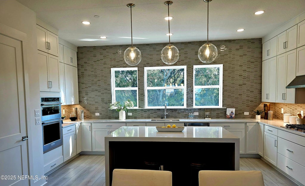 1940 Prudential Drive, Jacksonville