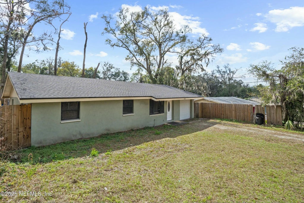 9582 Highland Avenue, Jacksonville