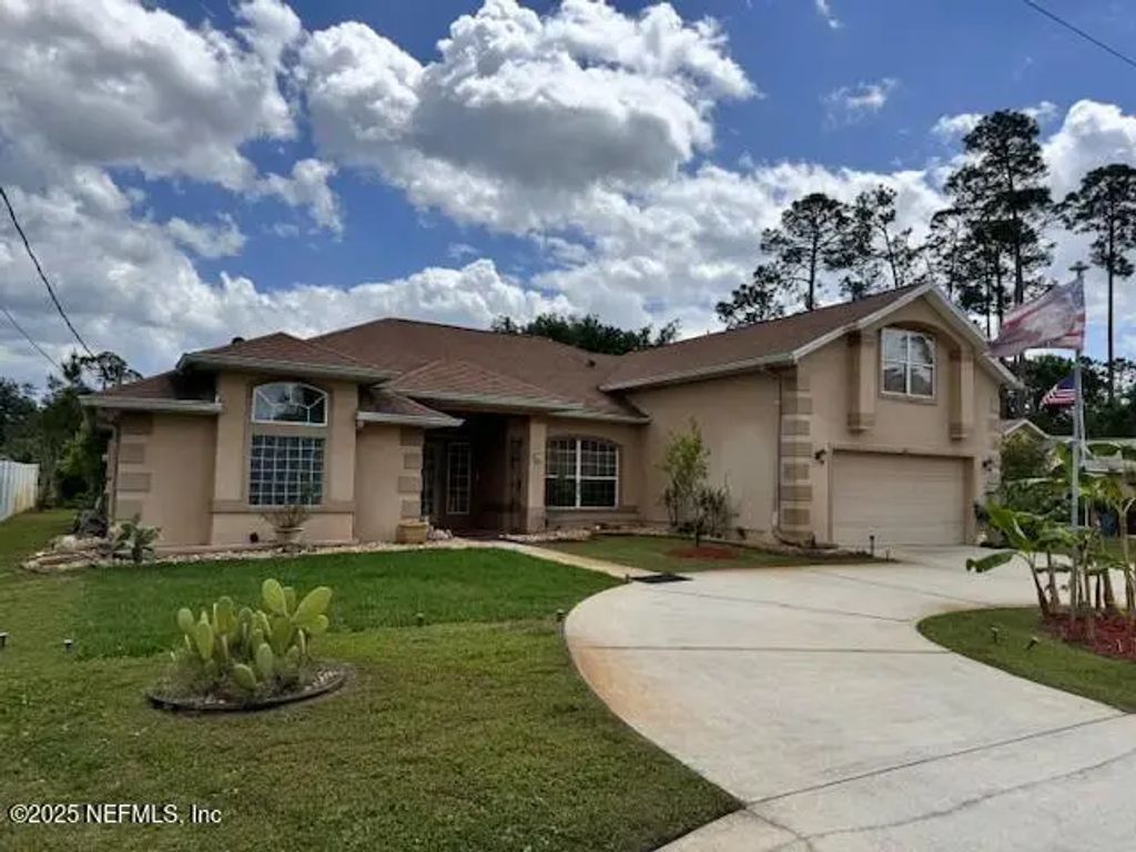 64 Bannerwood Lane, Palm Coast