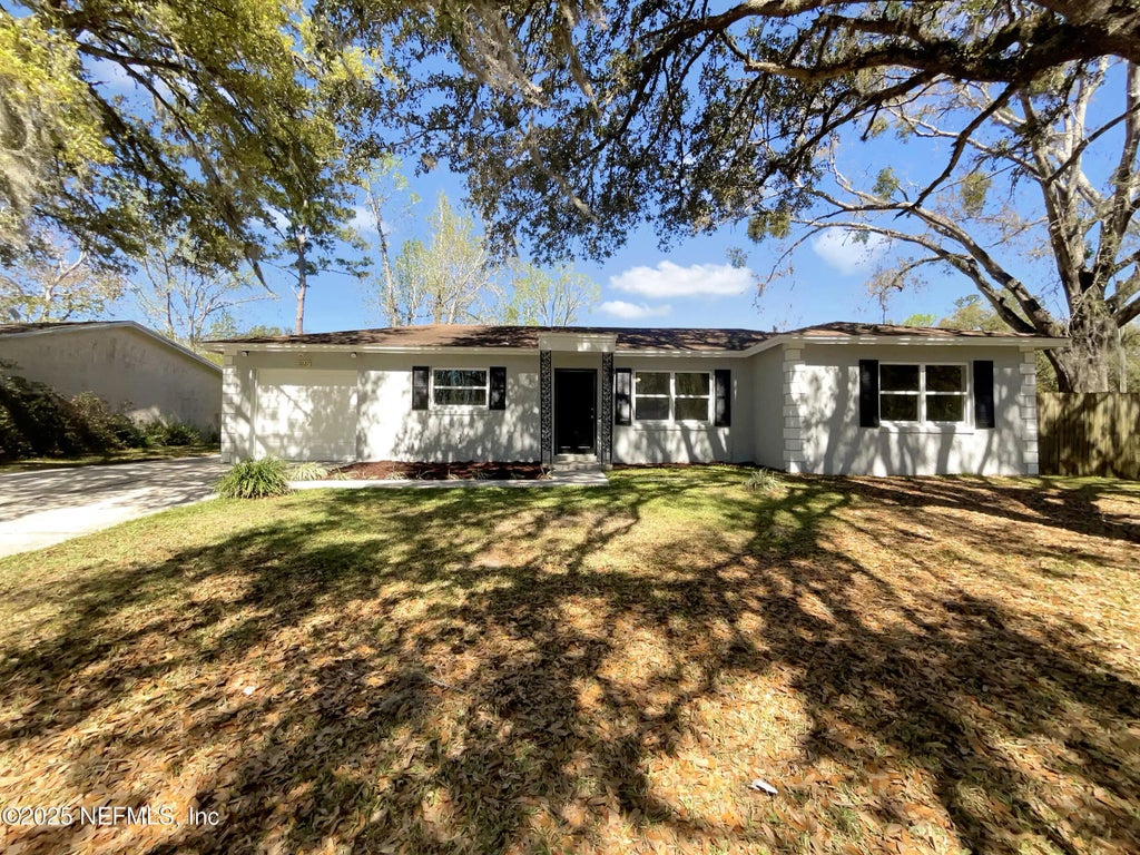 7027 Beechfern Lane S, Jacksonville
