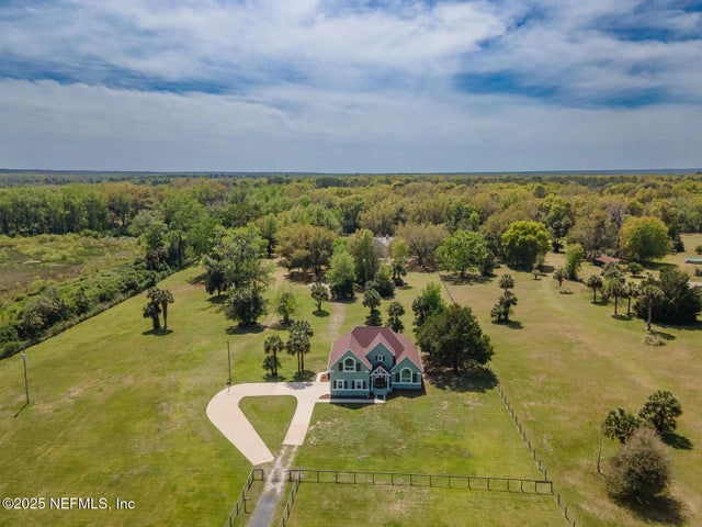 1053 State Road 100, Florahome