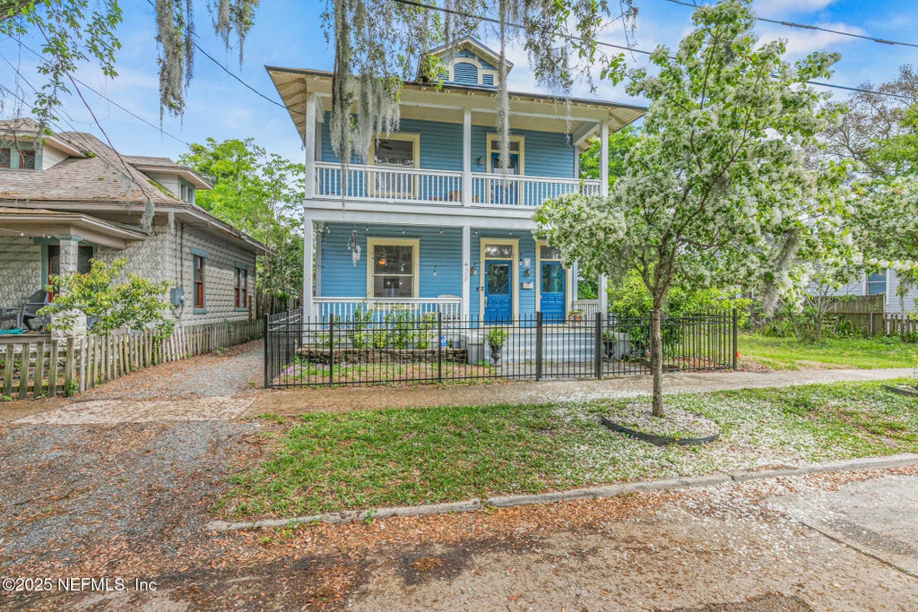 423 Walnut Court, Jacksonville