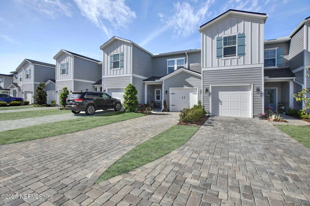 75 Pinebury Lane, St. Augustine