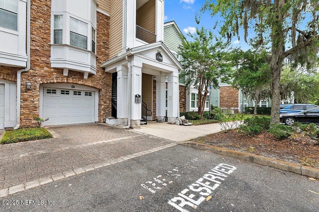 8550 Touchton Road 1318, Jacksonville