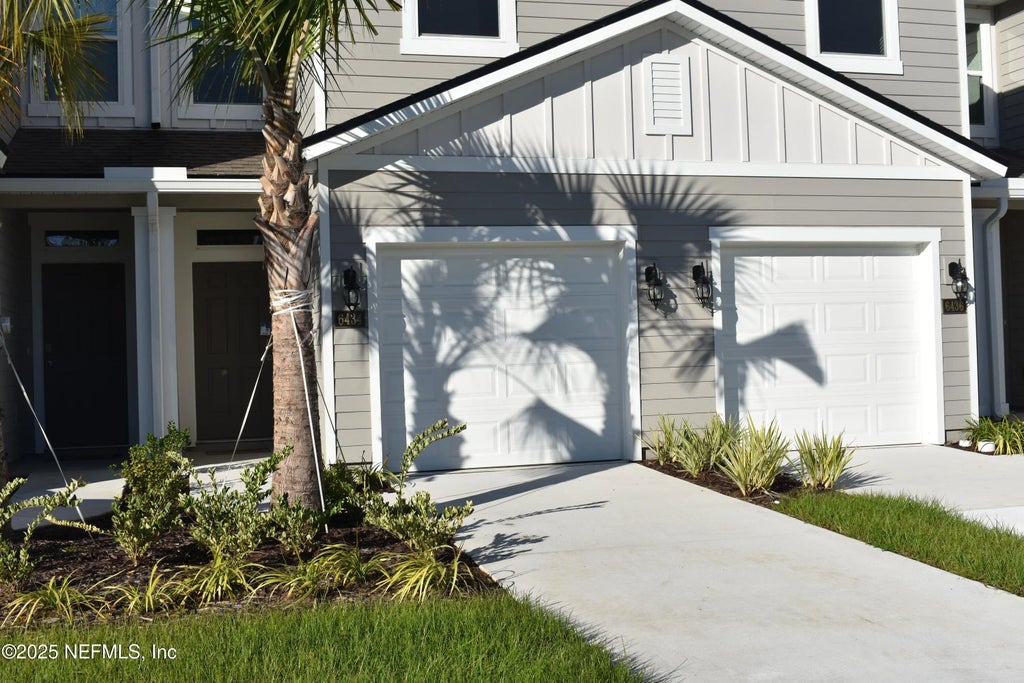 6434 Camphor Laurel Lane, Jacksonville