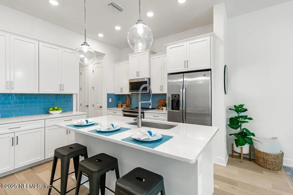 11454 White Cap Court, Jacksonville