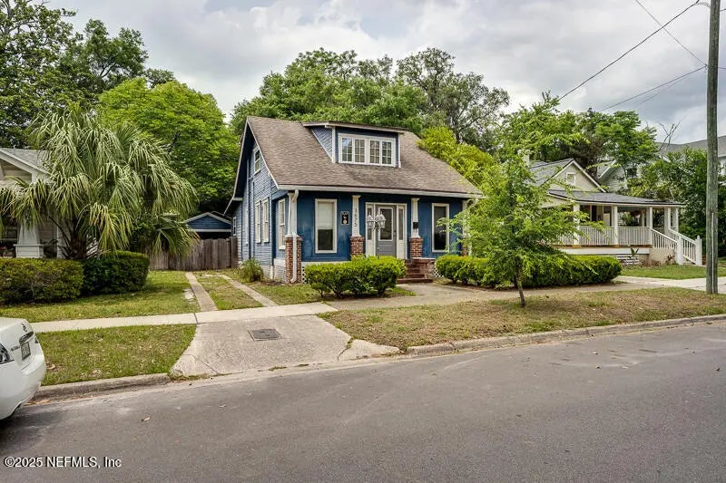 3675 Valencia Road, Jacksonville