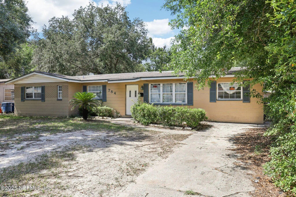 7549 Quitina Drive, Jacksonville