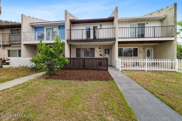380 13th Avenue N, Jacksonville Beach
