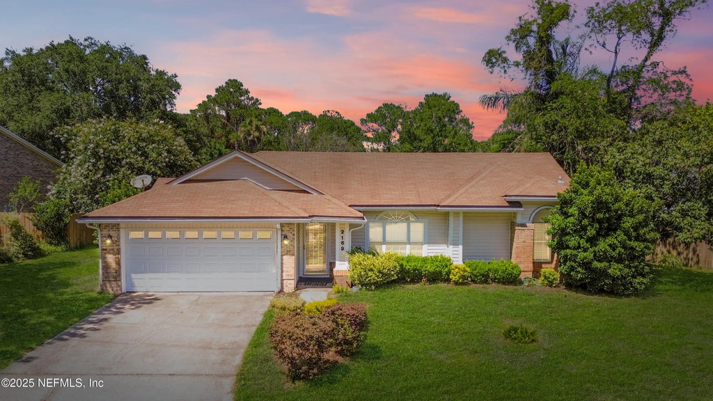 2169 St Martins Drive W, Jacksonville