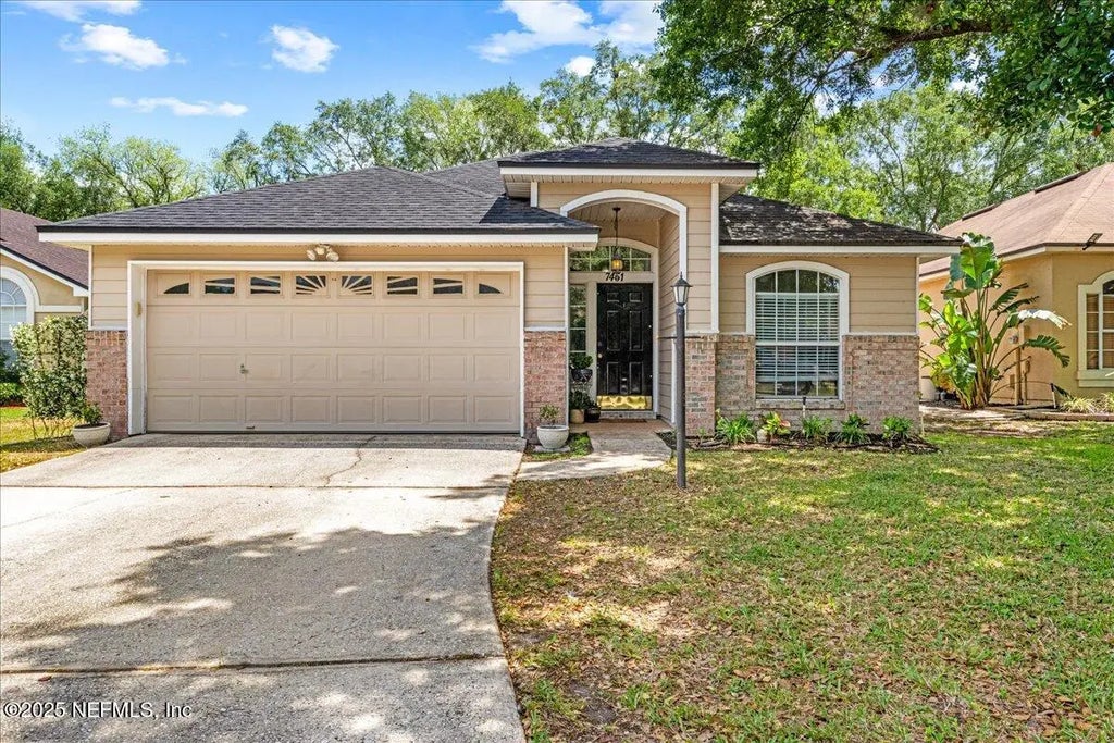 7461 Carriage Side Court, Jacksonville