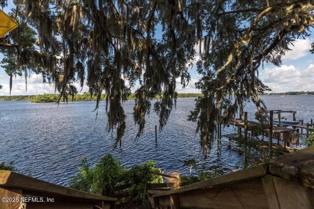 122 Rio Vista Avenue, East Palatka