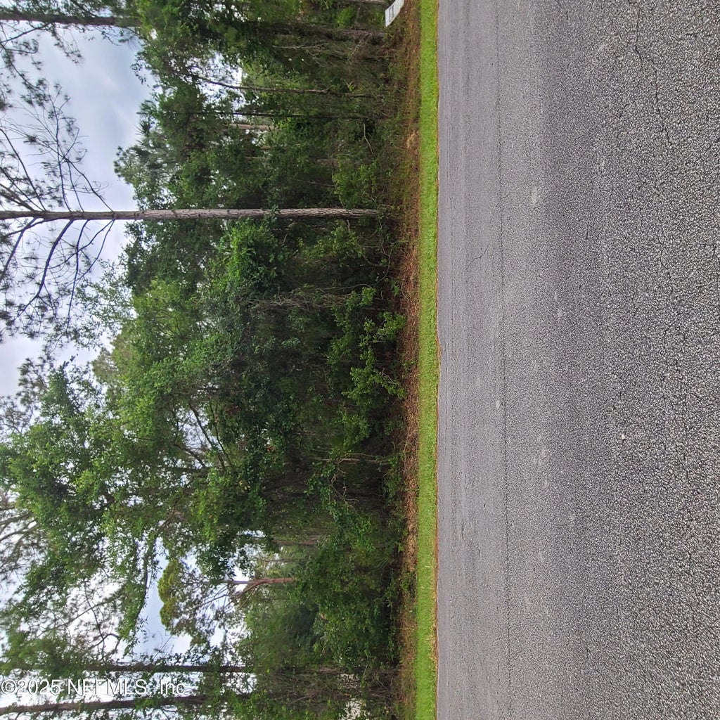 233 Paradise Boulevard, Georgetown