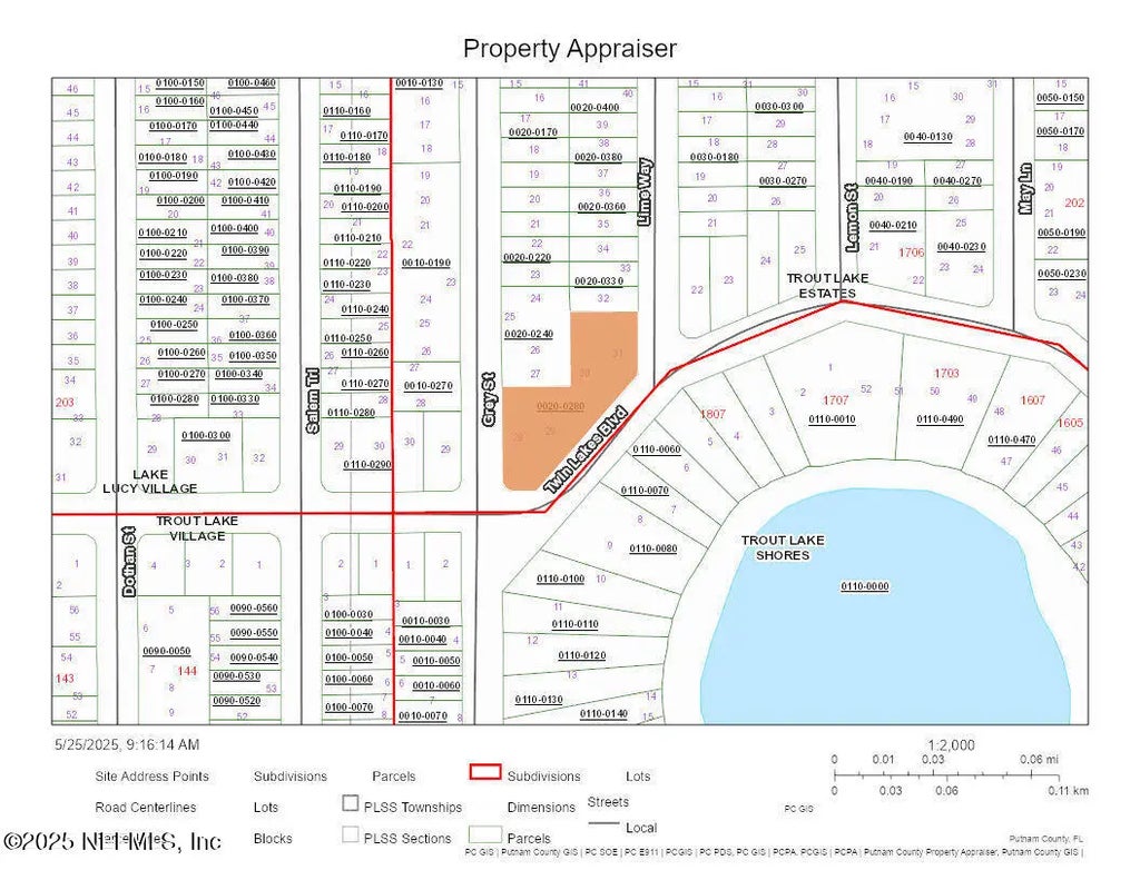 Twin Lakes Boulevard, Interlachen