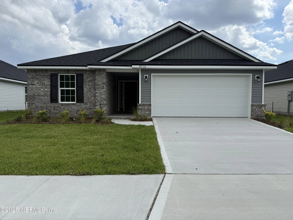 8316 Helmsley Boulevard, Jacksonville