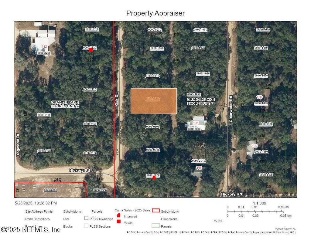 900 Oak Drive, Interlachen