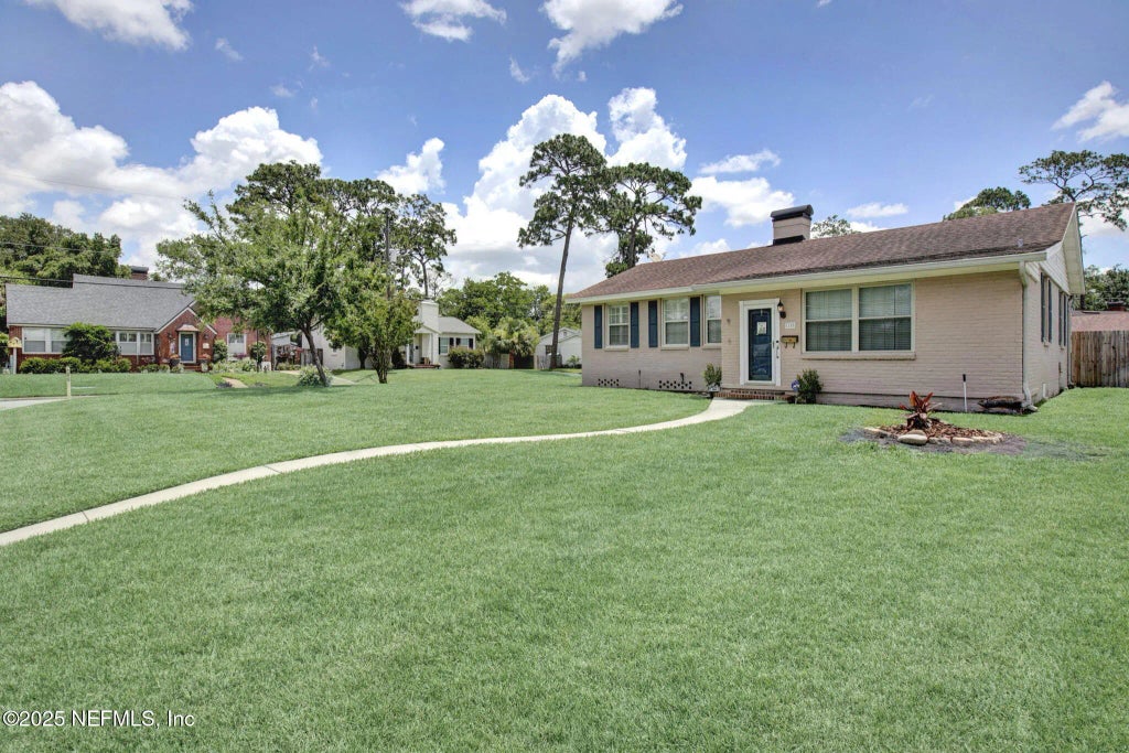 1105 South Shores Road, Jacksonville