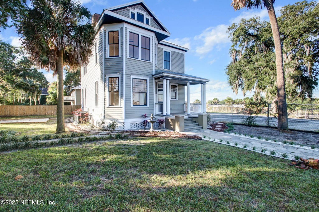 26 E 2nd Street, Jacksonville