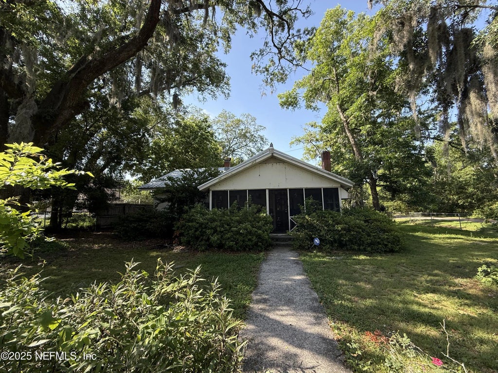 5664 Doolittle Road, Jacksonville