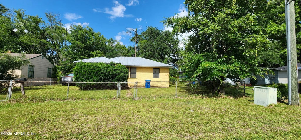 4835 Campenella Drive, Jacksonville