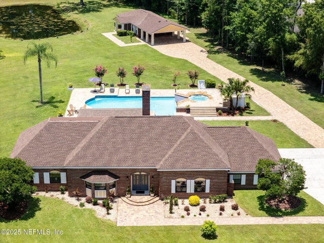 10710 Sky Lark Drive, Jacksonville