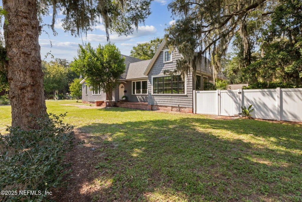 2019 Atlantic Avenue, Fernandina Beach