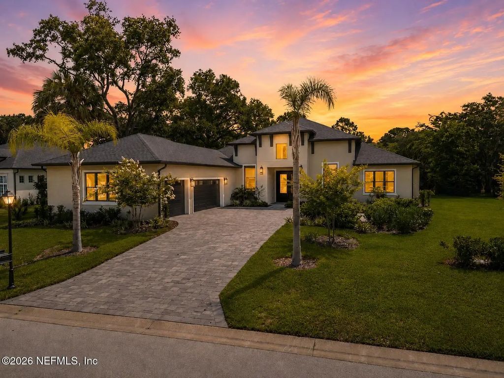 17 Old Oak Drive N, Palm Coast