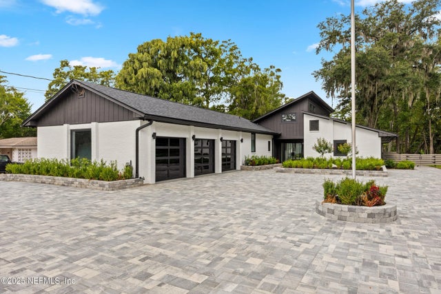 8833 Sanchez Road, Jacksonville