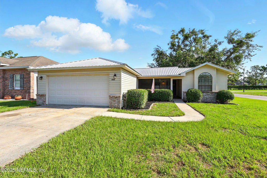 6102 W 1st Manor, Palatka