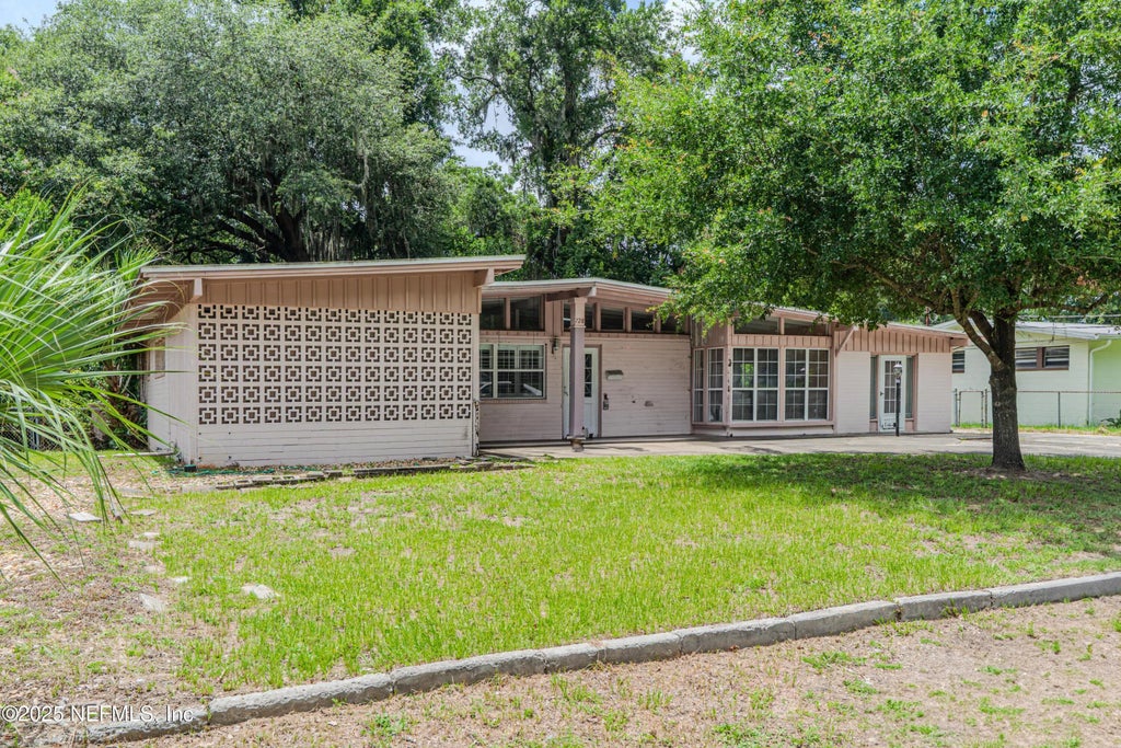 728 Fernworth Drive, Jacksonville