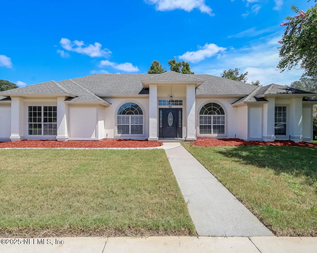 881 Poydras Lane W, Jacksonville