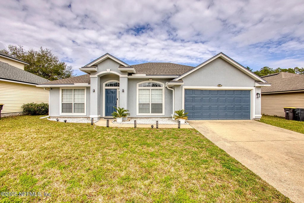 9105 Prosperity Lake Drive, Jacksonville