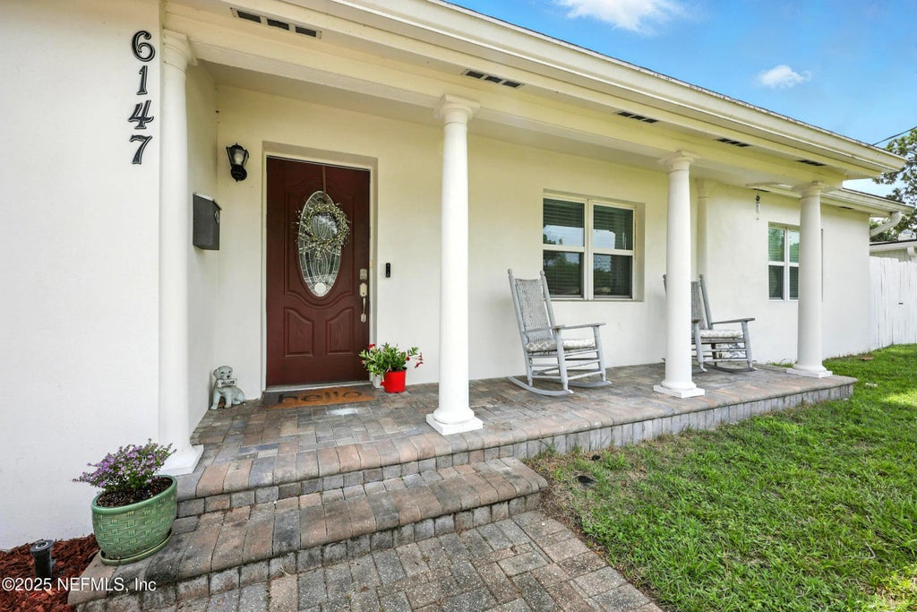 6147 Suwanee Road, Jacksonville