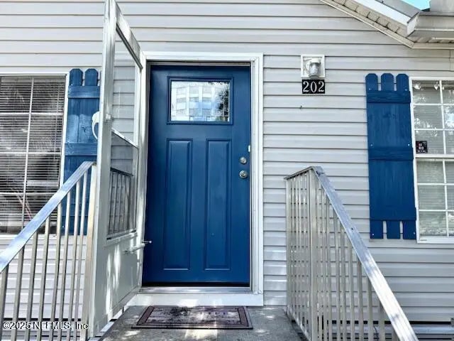 202 Ash Street, Interlachen