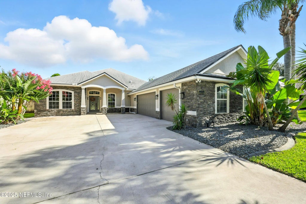 13882 White Heron Place, Jacksonville