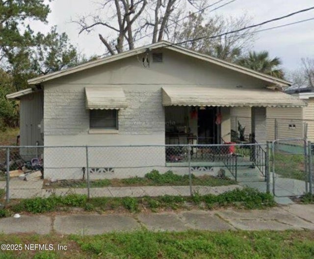 1555 W 17th Street, Jacksonville