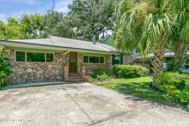 2046 James Street, Jacksonville