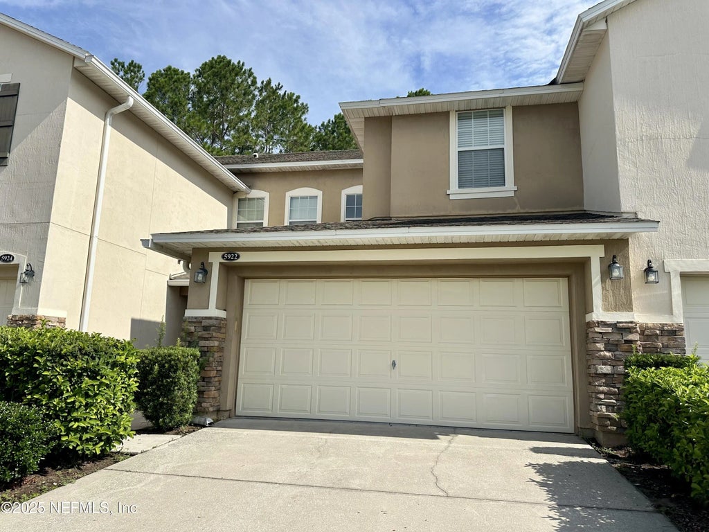 5922 Bartram Village Drive, Jacksonville