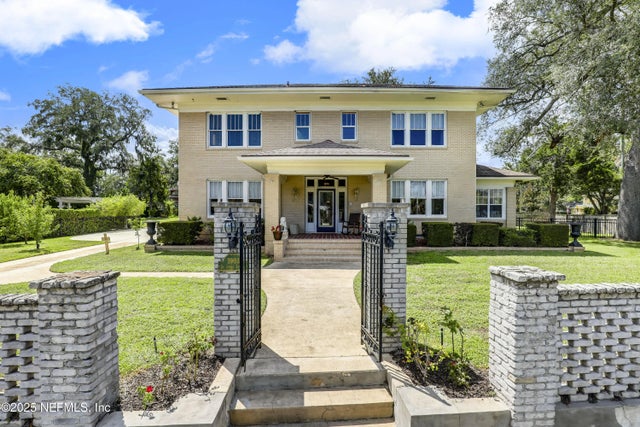 3903 St Johns Avenue, Jacksonville