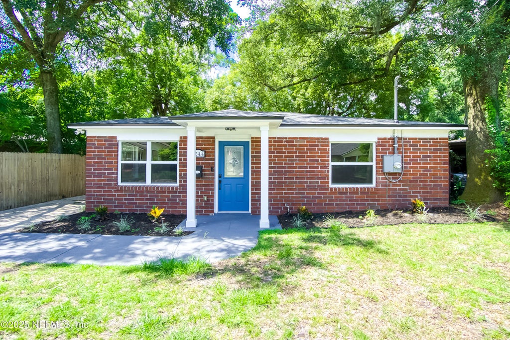 3544 College Place, Jacksonville