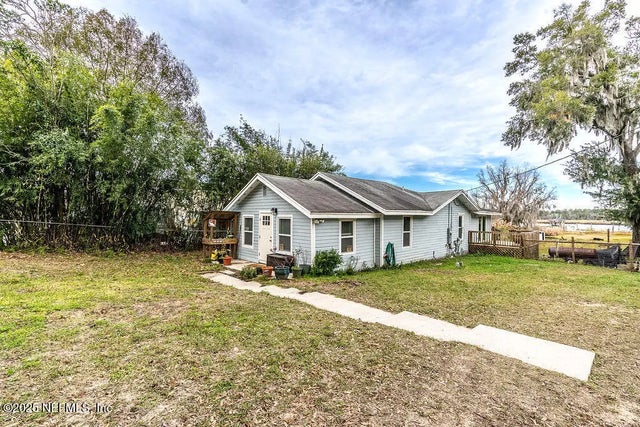 4259 Trout River Boulevard, Jacksonville