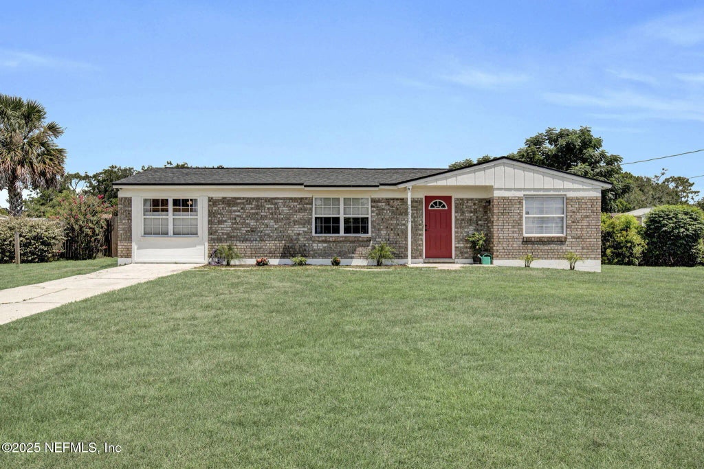 8250 Springer Court, Jacksonville