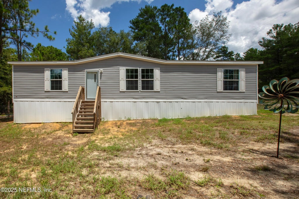 121 Kenny Lane, Florahome