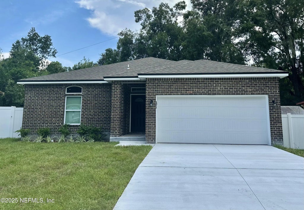 4510 Detaille Drive, Jacksonville
