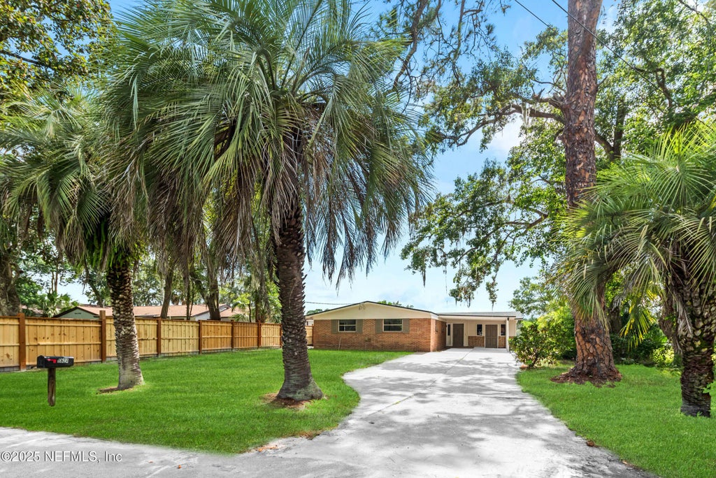 8824 10th Avenue, Jacksonville