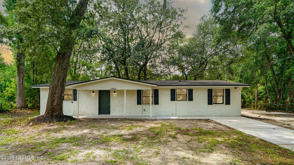 8524 Lincrest Drive W, Jacksonville