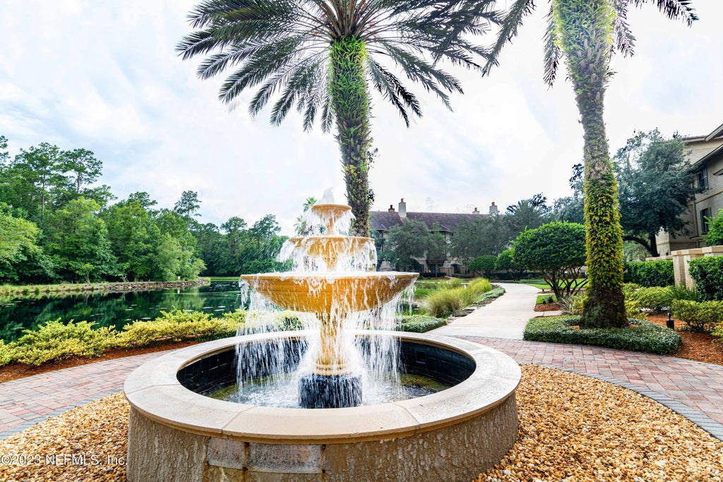 945 Registry Boulevard 212, St. Augustine